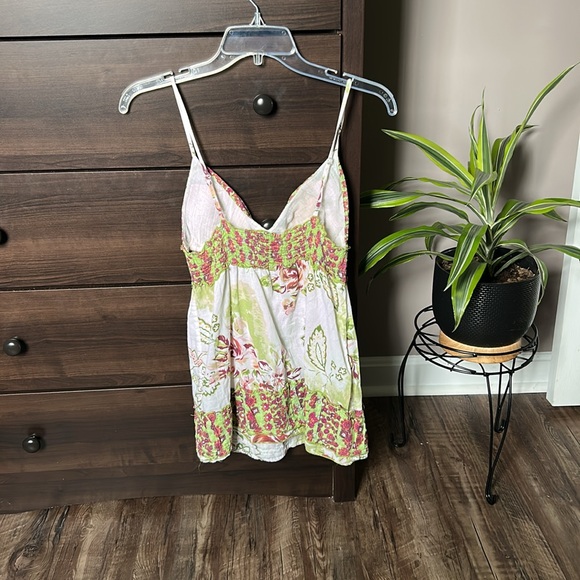 Twenty One - Vibrant Floral Top - Picture 2 of 4